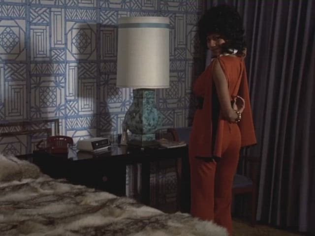Pam Grier’s Scorching Reveal From Clothed to Nude Fantasy