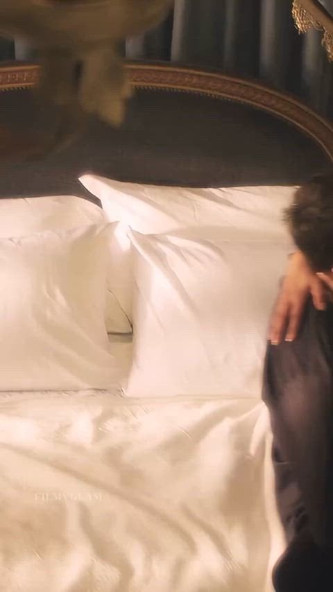 Priyanka Chopra’s hot appearance in a steamy scene from her latest movie.