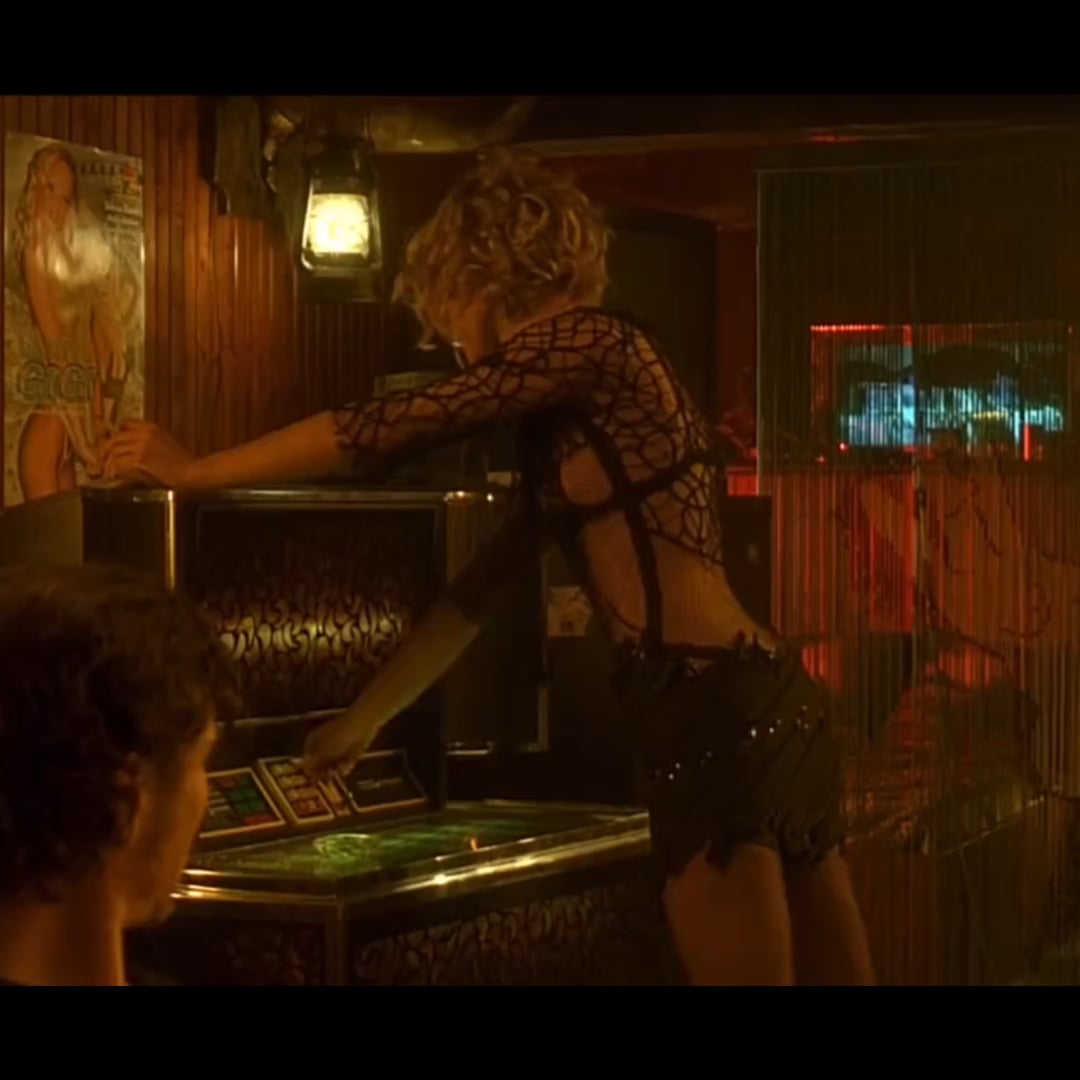 Rebecca Romijn’s sultry dance in the nude scene from Femme Fatale (2002)