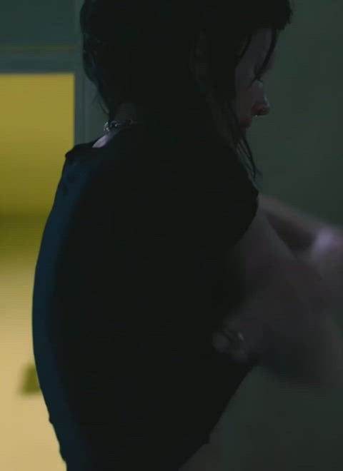 Rooney Mara Reveals All in This Hot and Sexy Uncensored Clip