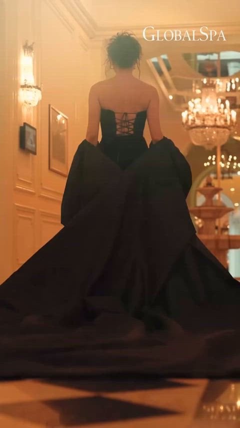 Sara Ali Khan Hot Nude Scene in Her Latest Movie