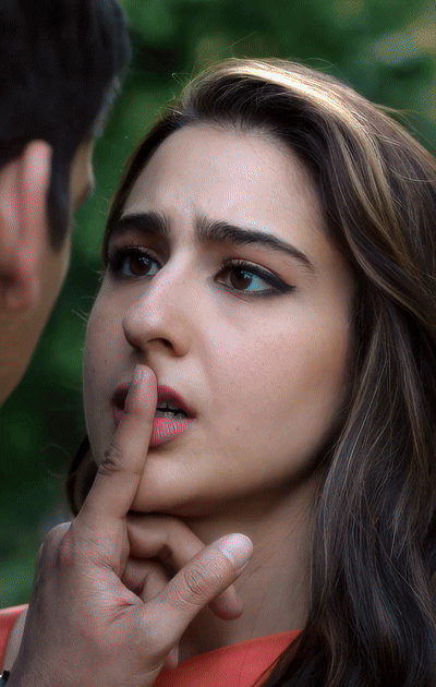 Sara Ali Khan’s sexy scene