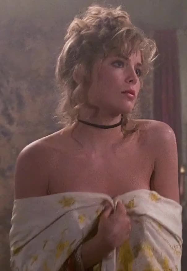 Sharon Stone’s nude scene in ‘Irreconcilable Differences’ (1984) at 25