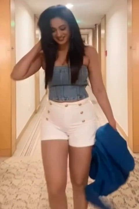 Shweta Tiwari’s Hot Nude Scene in Her Latest Movie