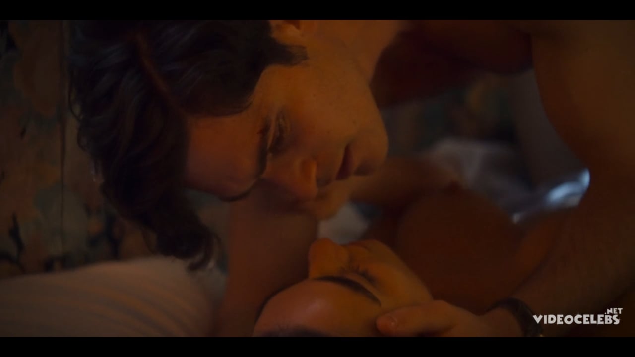 Simona Tabasco’s stunning nude scene in Luna Park s01e01e06 (2021)