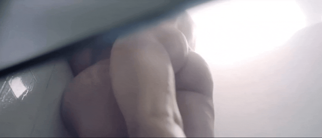 Stefanie Martini and Molly Windsor’s steamy sex scene in “Make Up” (2019)