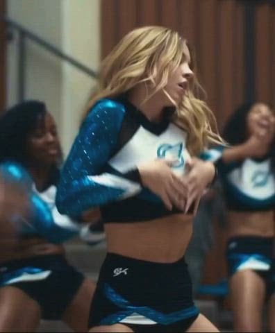 Sydney Sweeney’s Stunning Nude Scene in the Latest Film