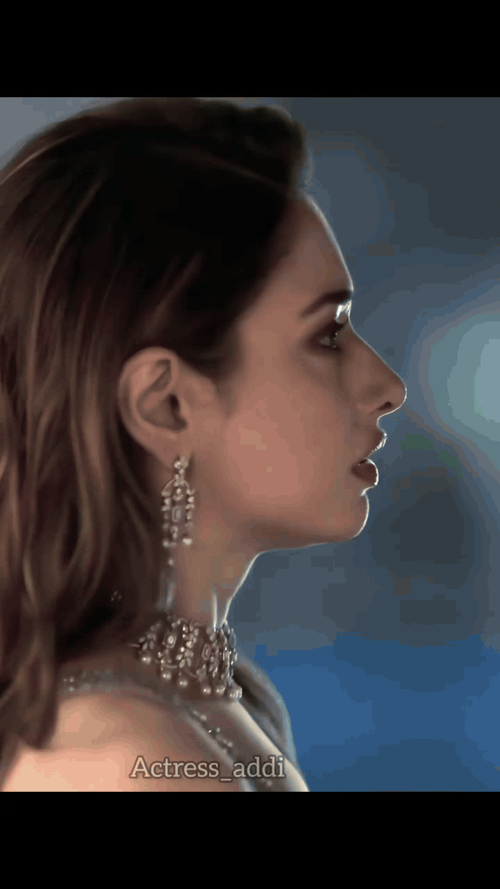 Tammu in a hot and sexy nude scene