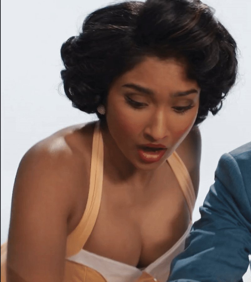Varada Sethu goes wild with stunning cleavage in Doctor Who