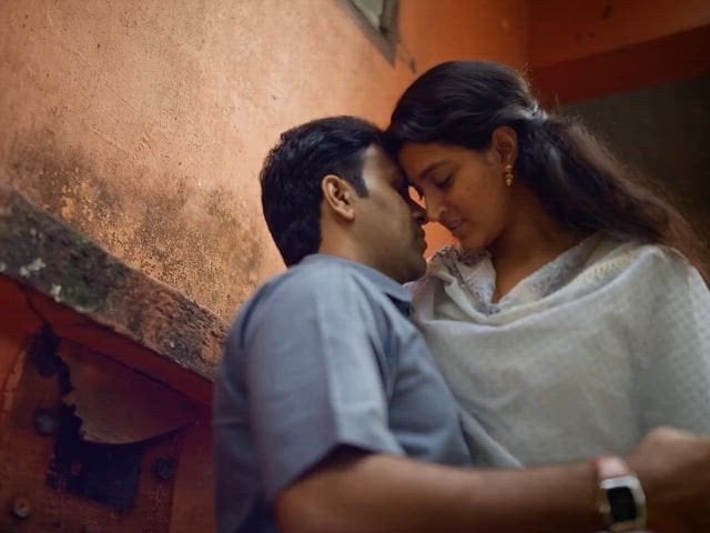 Viviya Santh sizzles in a hot nude scene that you can’t miss