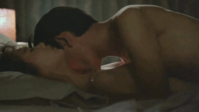 Youki Kudoh in a nude scene from Mystery Train (1989)
