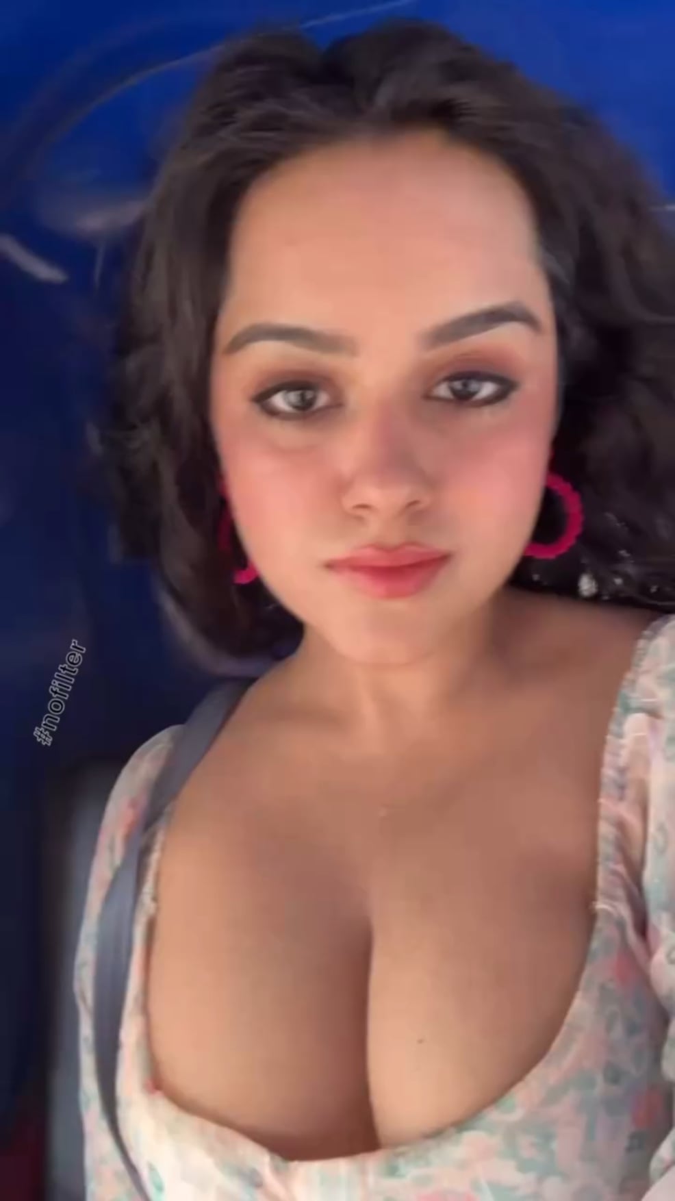 Hot and Sexy Muskan Varshaney Shows Off Her Cleavage
