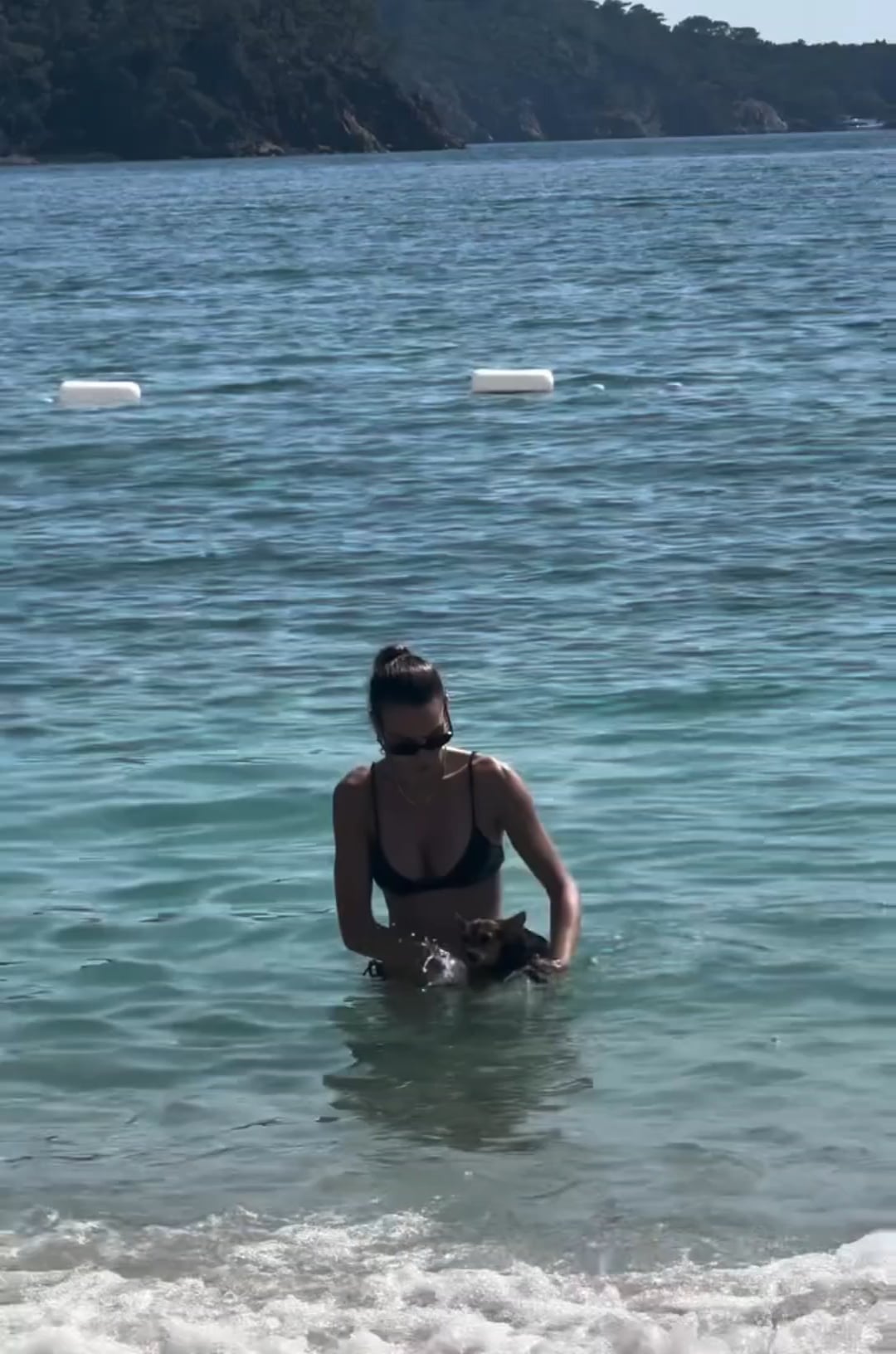 Melissa Gizem Looks Hot in Sexy Cleavage-Baring Dresses