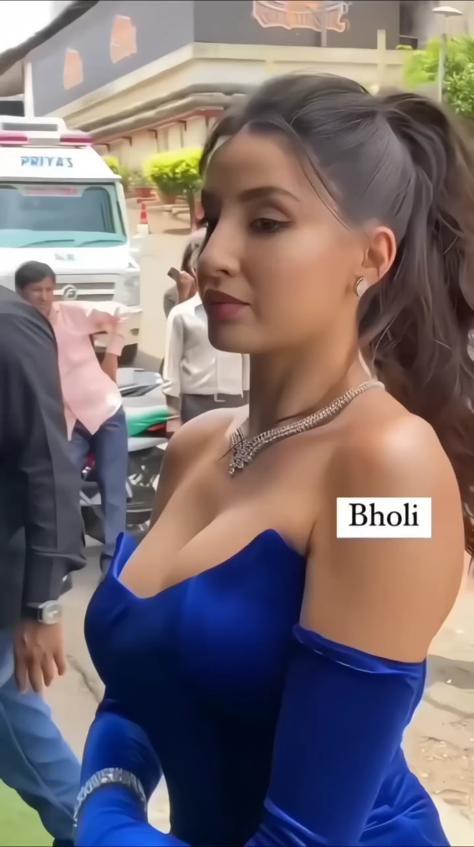 Nora Fatehi Looks Hot in Sexy Outfits
