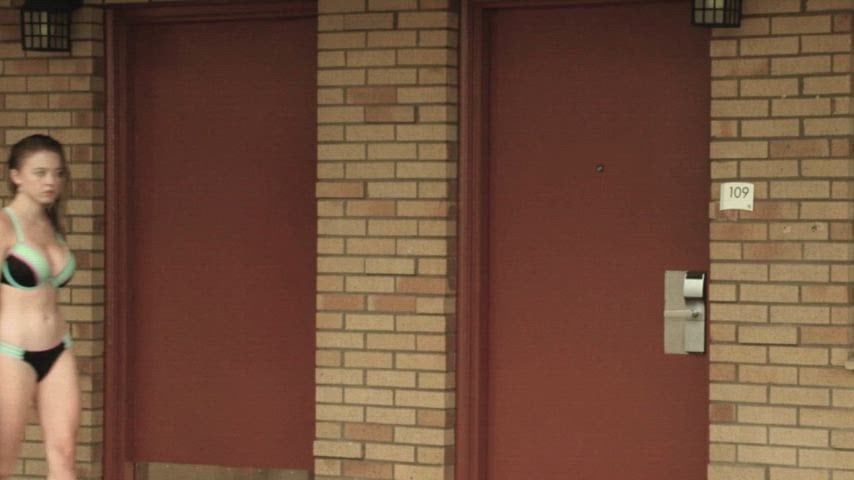 Sydney Sweeney’s Nude Scene in Everything Sucks