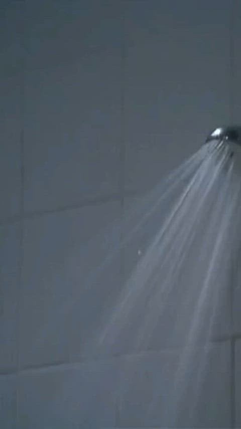 Samantha Womack in a nude scene from Up ‘n’ Under (1998)