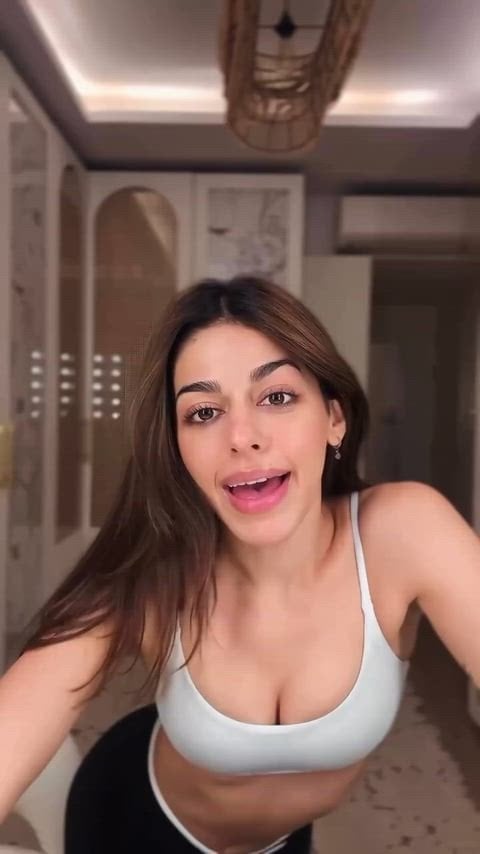 Alaya F’s hot appearance in a steamy scene from her latest project