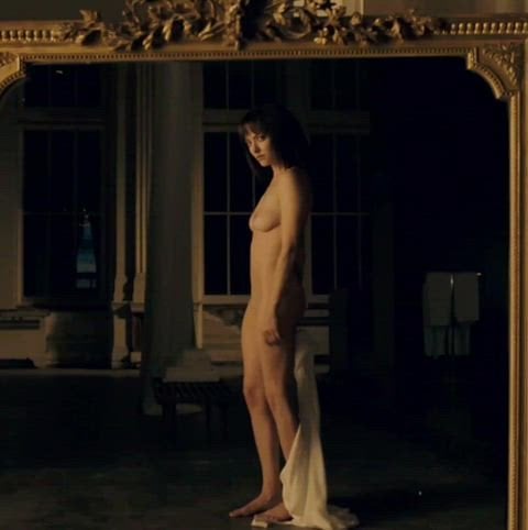 Amanda Seyfried’s nude scene in Anon (2018)