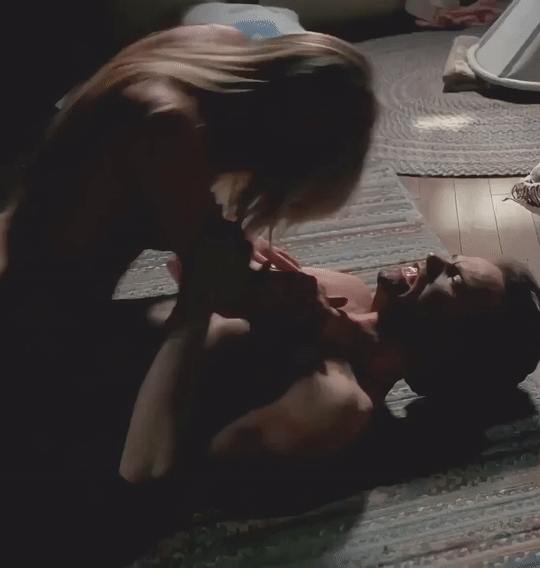 Anna Paquin’s Nude Scenes in True Blood (2008-2014)