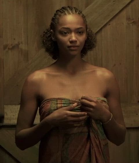 Berta Vázquez in a nude scene from Palm Trees In The Snow