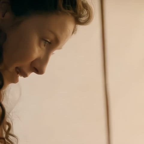 Caitriona Balfe’s Steamy Nude Scene in Outlander Season 5 Episode 7