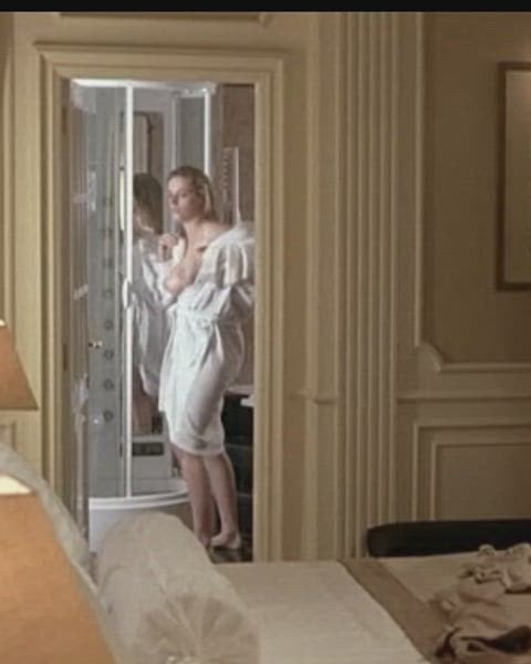 Carolina Bang’s sex scene in La Daga de Rasputin (2011)