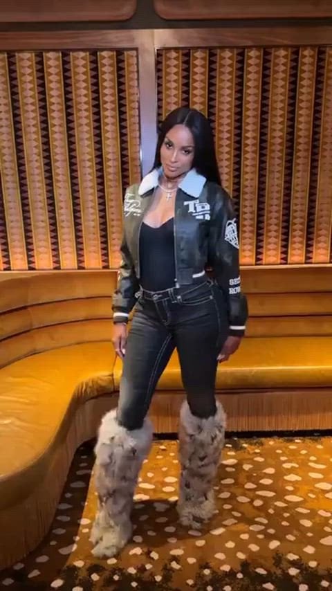 Ciara Showcases Her Hot Booty in a Daring Reveal