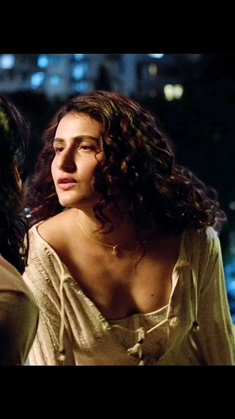 Fatima Sana Sheikh in a sizzling nude scene that will leave you wanting more