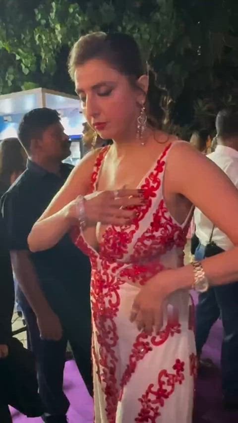 Hot nude scene featuring Jyoti Saxena in a provocative moment.