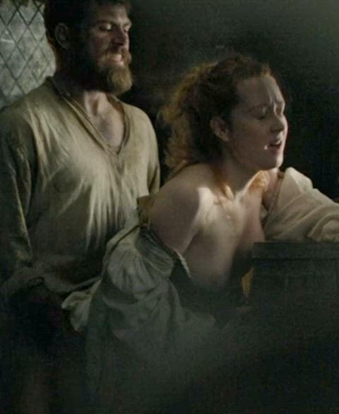 Imogen Ruby Little in a nude scene from Outlander Blood of My Blood S01E01 (2025)