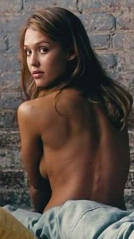 Jessica Alba’s Explosive Nude Scene in a Steamy Movie