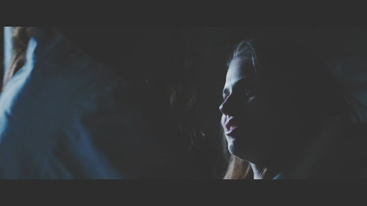 Kelsey Reinhardt and Jordan Monaghan in a nude scene from La Sirena (2017)