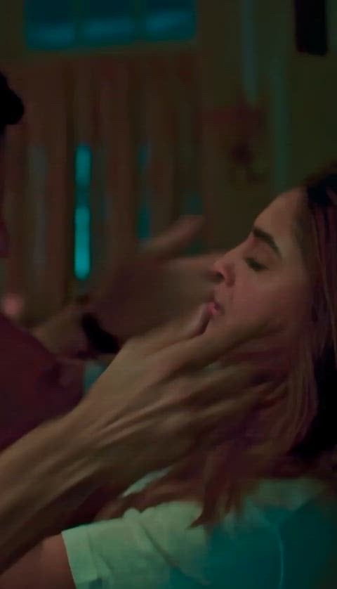 Krystal D Souza’s Scorching Nude Scene in [Movie Title]