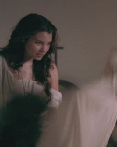 Lauren Cohan’s nude scene in Casanova (2005)