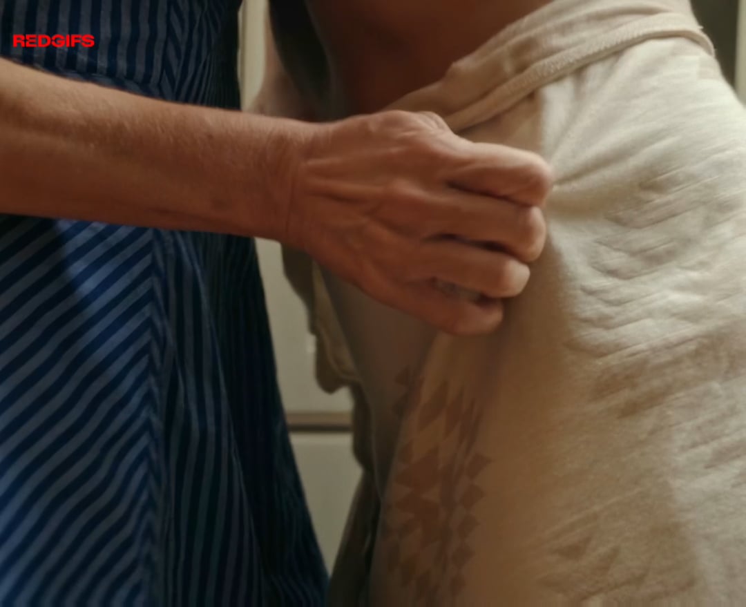 Malin Akerman and Brittany Snow’s intense sex scene in The Hunting Wives S01E04 (2025)