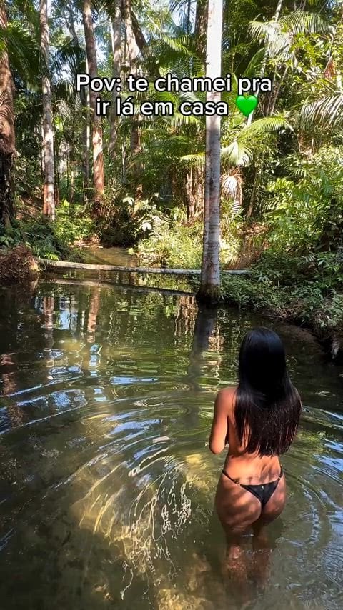 Marciele Albuquerque’s Hot Ass Steals the Spotlight in This Sexy Clip