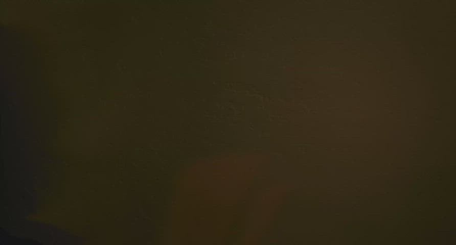 Margaret Qualley and Aubrey Plaza in a nude scene from Honey Don’t! (2025)