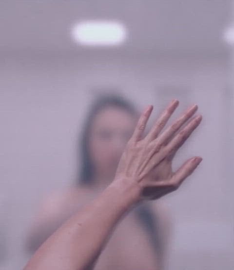 Margaret Qualley in a nude scene from The Substance (2024)