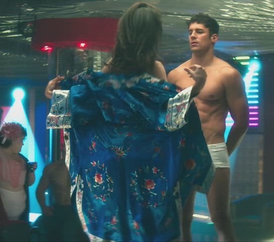 Maria De Nati’s Hot Ass Steals the Show