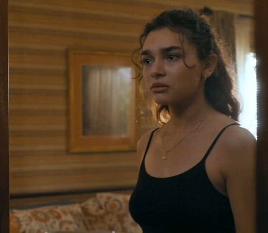 Paulina Chávez’s Sexy Moments Show Off Her Stunning Butt