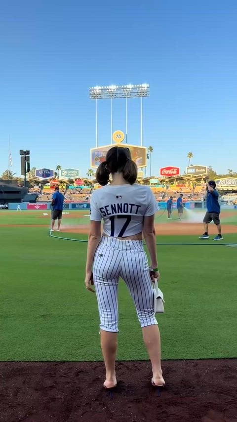 Rachel Sennott’s Hot and Provocative Butt Moments