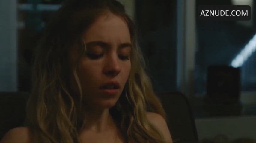 SYDNEY SWEENEY SIZZLES IN ANYONE BUT YOU (2023)