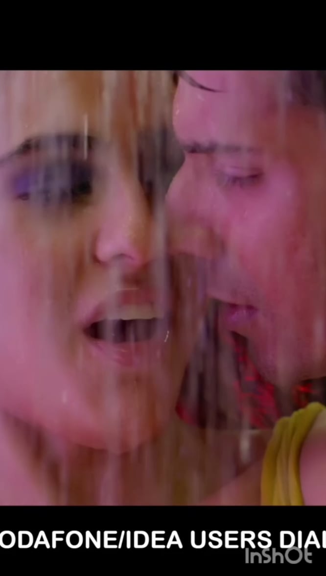 Sara Ali Khan’s Steamy Nude Scene in the Bath