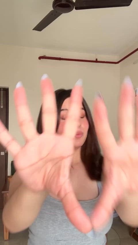 Hot and Sexy Vamakshi Magotra in Revealing Outfits