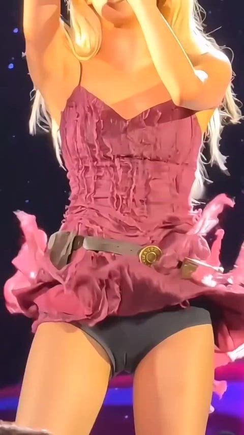 Blackpink’s Rose Goes Wild in a Stunning Sexy Reveal