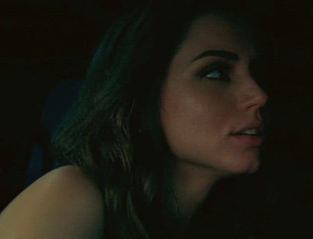 Ana de Armas shines in steamy nude scenes in her latest movie