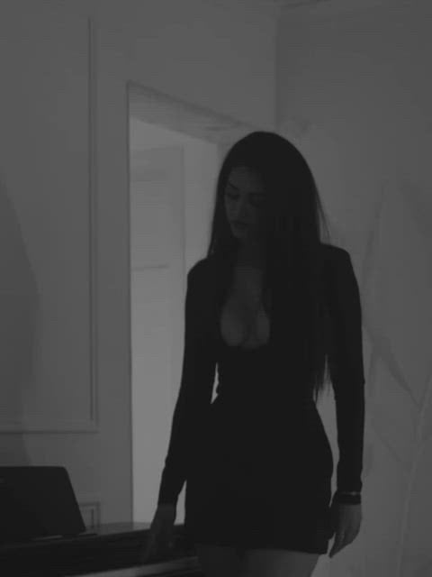 Disha Patani’s sexy photoshoot video