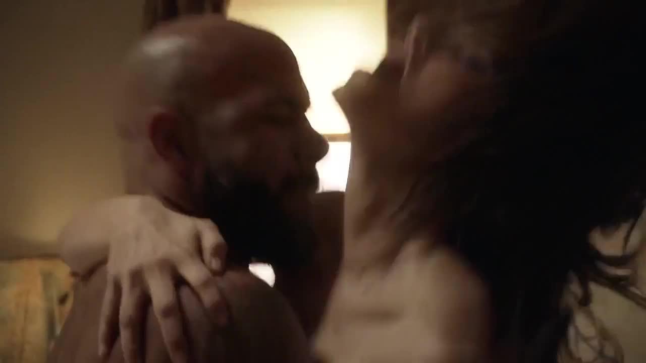 Emmy Rossum’s nude scene in Shameless Season 7 Episode 5