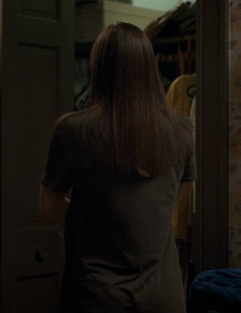 Jessica Biel’s Hot Summer Butt Reveal