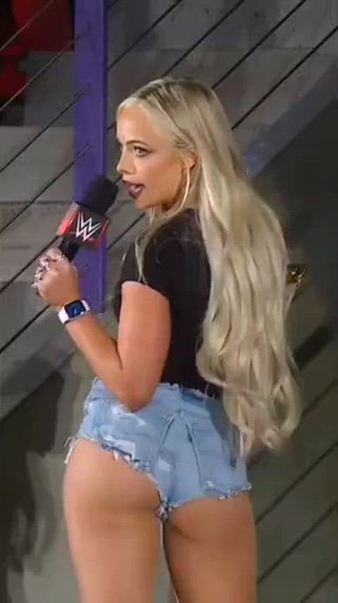 Liv Morgan’s Sexy Showcase of Her Stunning Butt